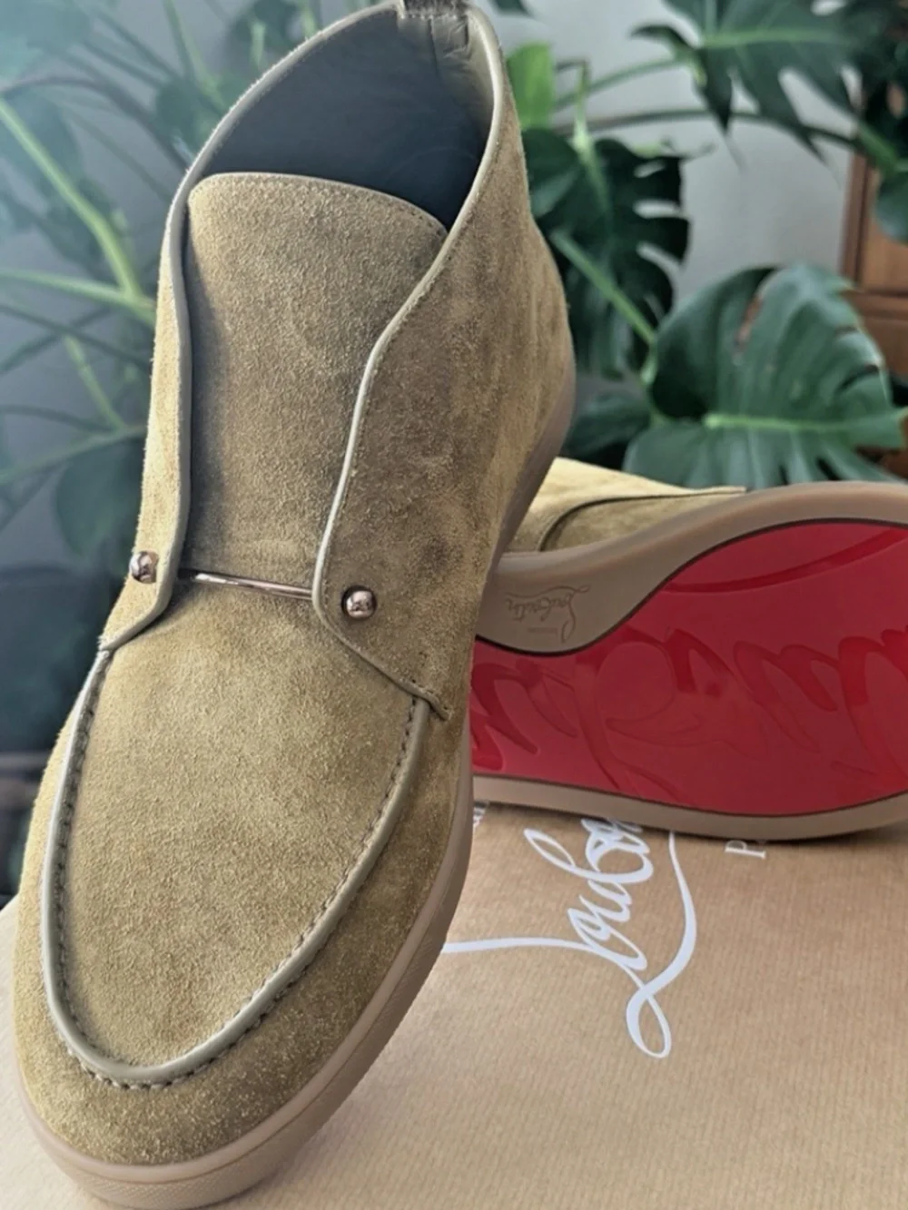 NIB Christian Louboutin Chambeliss sz 43/10 Desert Flat Suede Boots Bronzo NEW